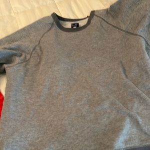 Gap grey sweatshirt